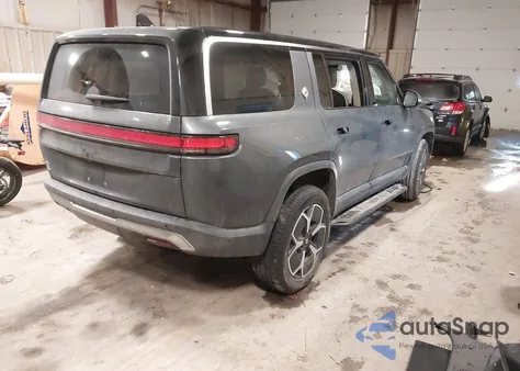 2024 Rivian R1S Adventure Dual Motor Max Pack/Adventure Dual Motor Perf Max Pack z USA, uszkodzony, nr VIN 7PDSGCBA3RN030064